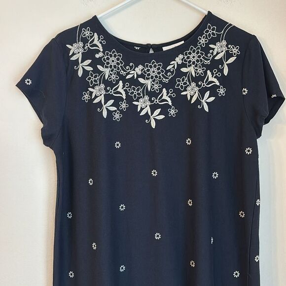 J. Jill Women’s The Date-Night Dress navy embroiderer short sleeve size med EUC - Picture 3 of 12
